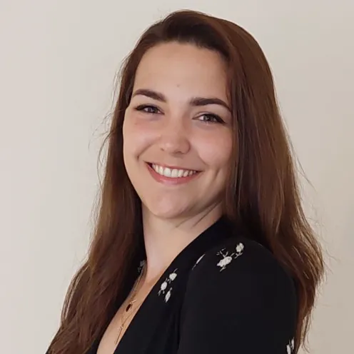 Eszti Koós-Lasancz